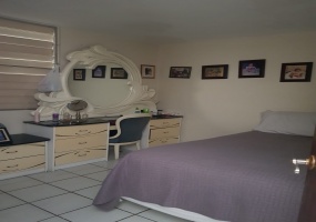 Ponce, Puerto Rico, 3 Bedrooms Bedrooms, ,2 BathroomsBathrooms,House,For Sale,1020
