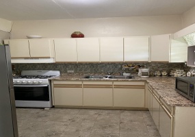 Ponce, Puerto Rico, 2 Bedrooms Bedrooms, ,1 BathroomBathrooms,House,For Sale,1023
